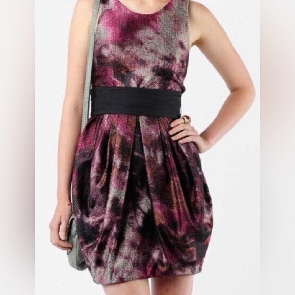 Alice + Olivia Sleeveless Cocktail Dress Size 8